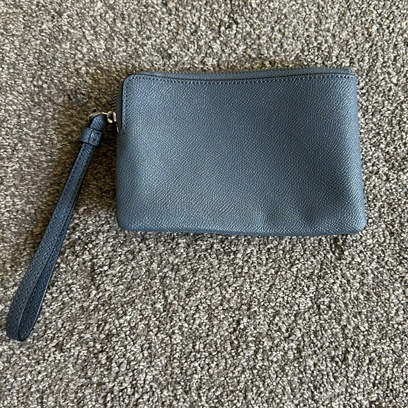 Corner Zip Wristlet - Picture 3 of 4